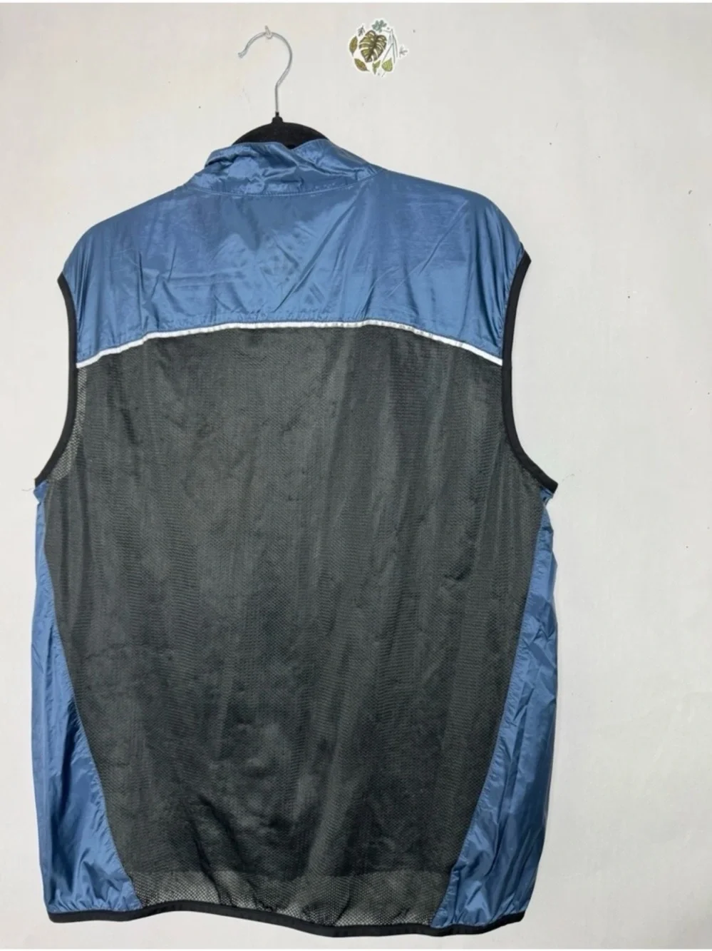 Ibex ultralight windbreaker vest   Sz Lg -Xl
